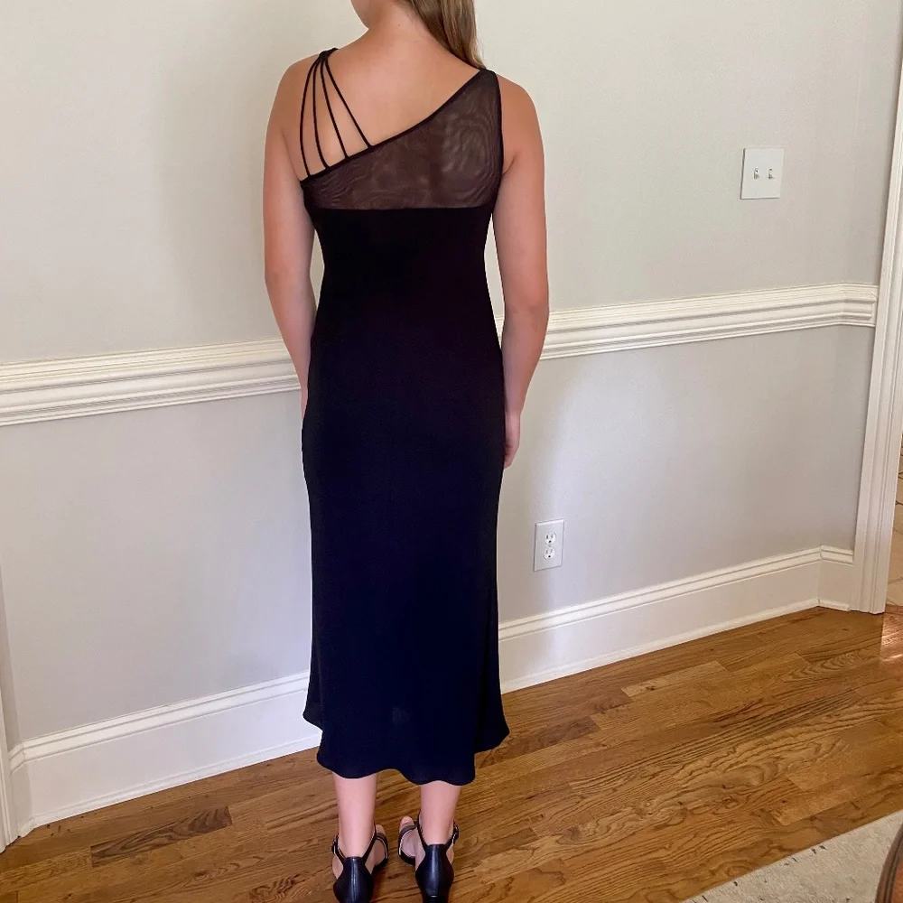 Dress - Picture 4 of 4